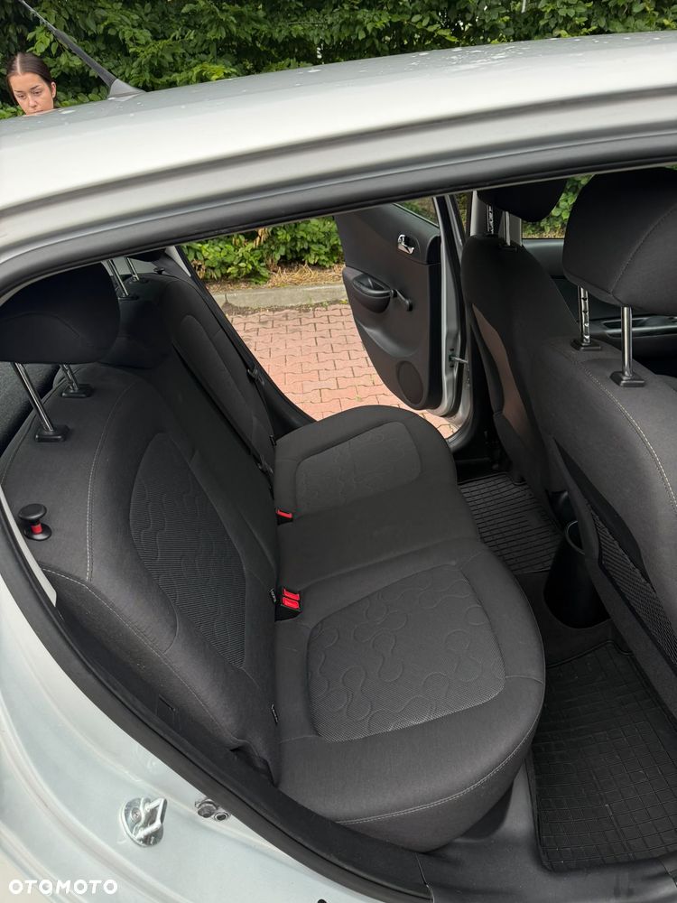 Hyundai i20 1.2 Classic EU5 - 11