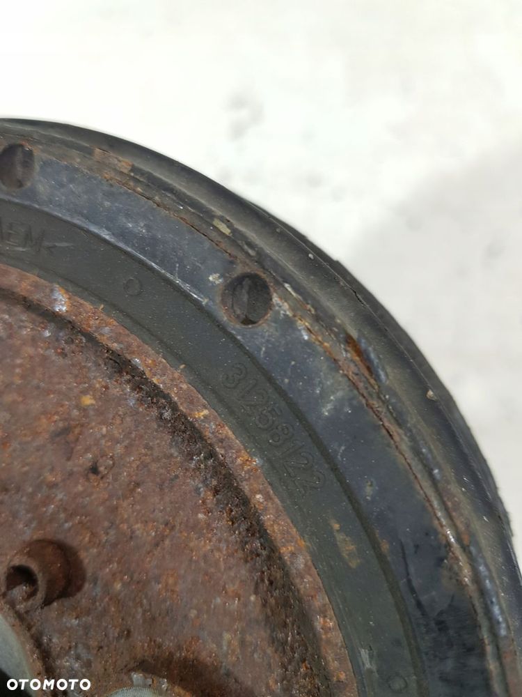 koło pasowe wału 31258122 volvo v60 v70 s60 2.0 2.4d - 6