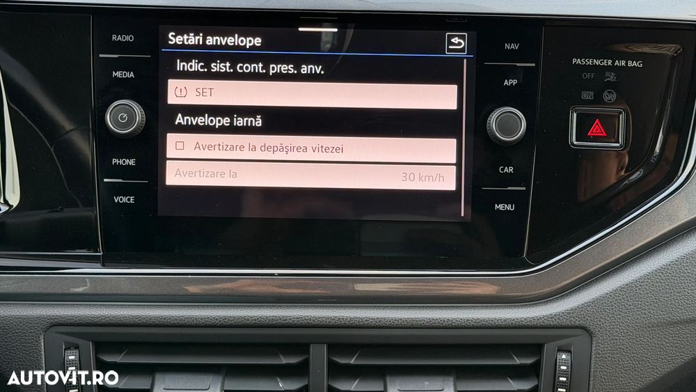 Volkswagen Polo 1.0 TSI DSG Style - 18