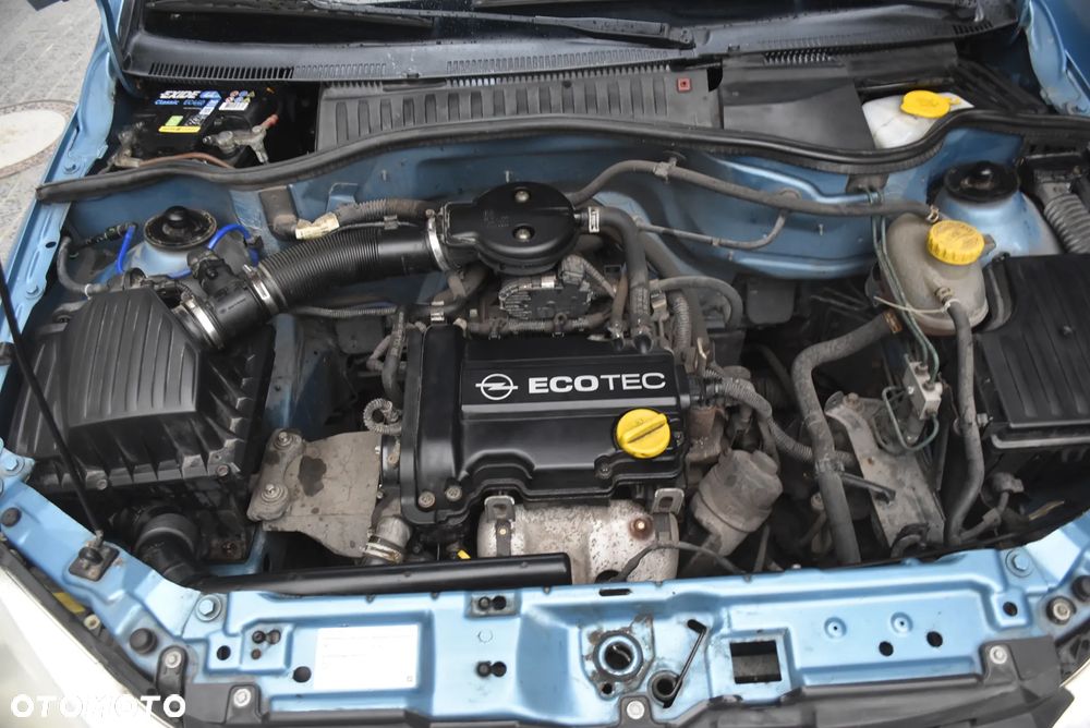 Opel Corsa 1.0 12V Comfort - 12