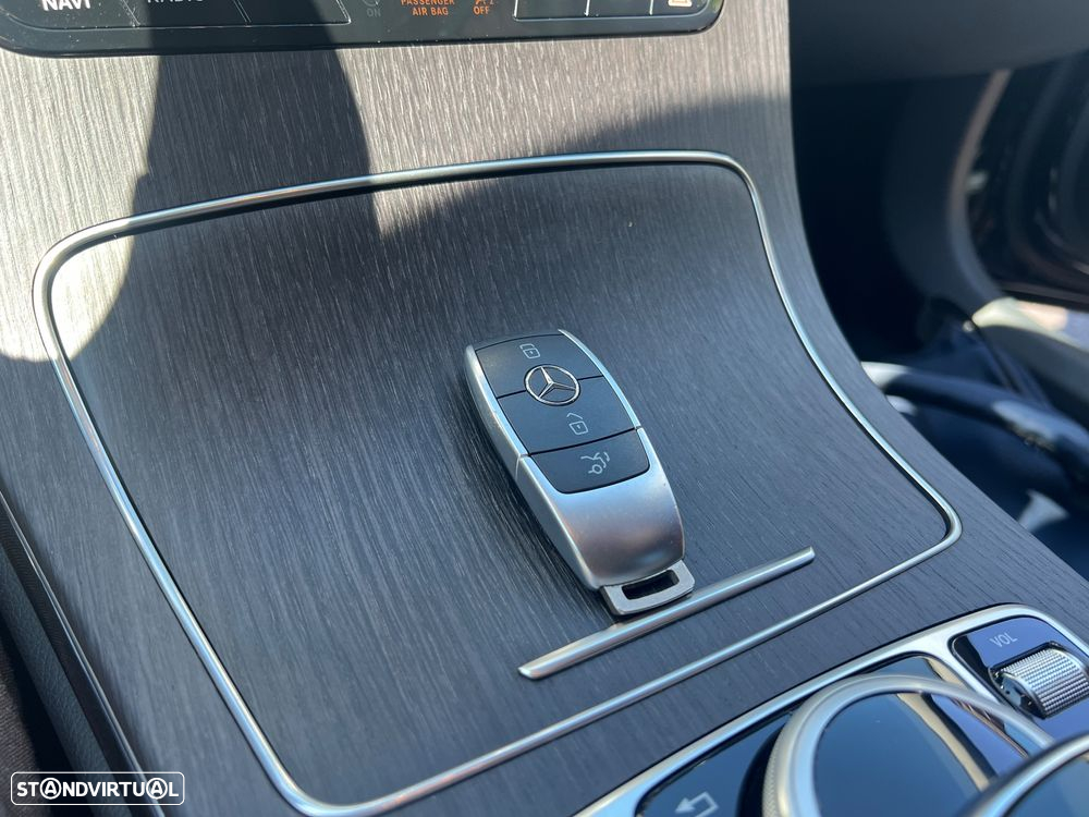 Mercedes-Benz C 300 e Avantgarde - 12