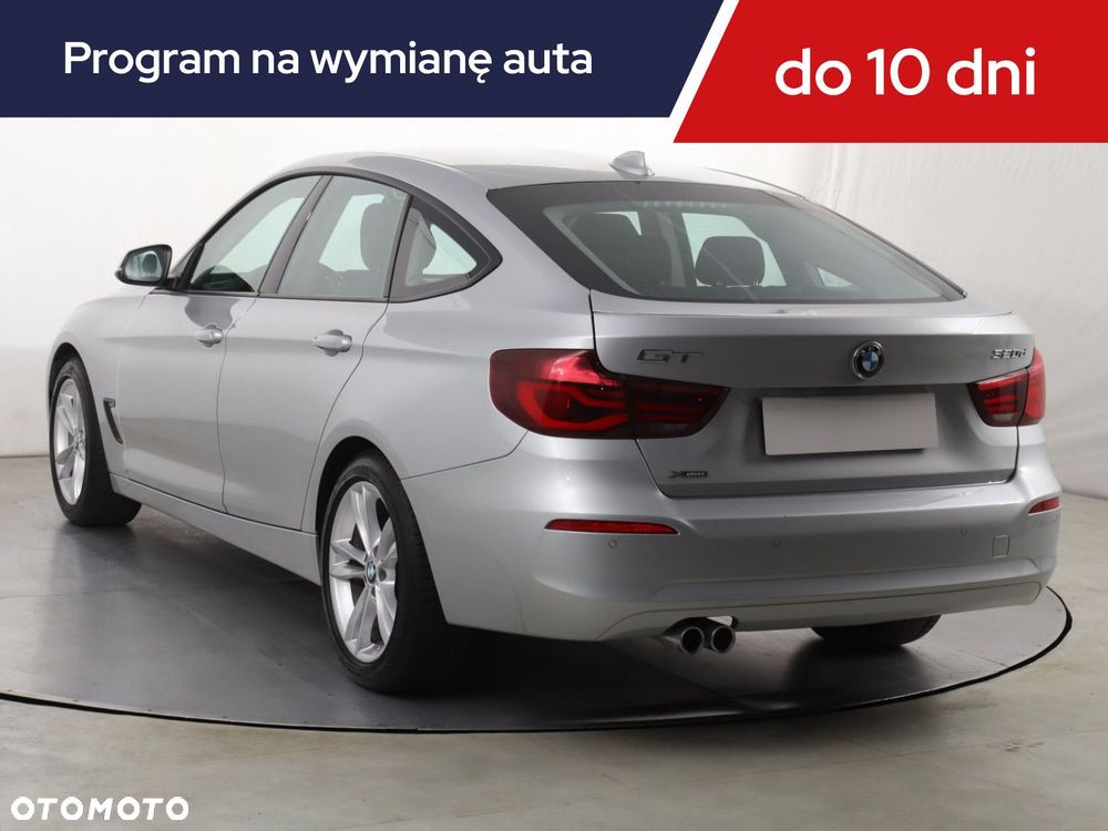 BMW 3GT - 6