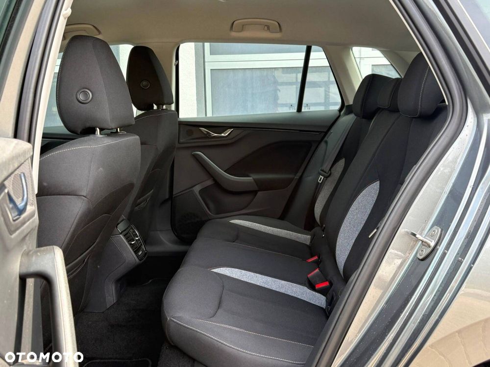 Skoda Kamiq 1.5 TSI Selection - 13