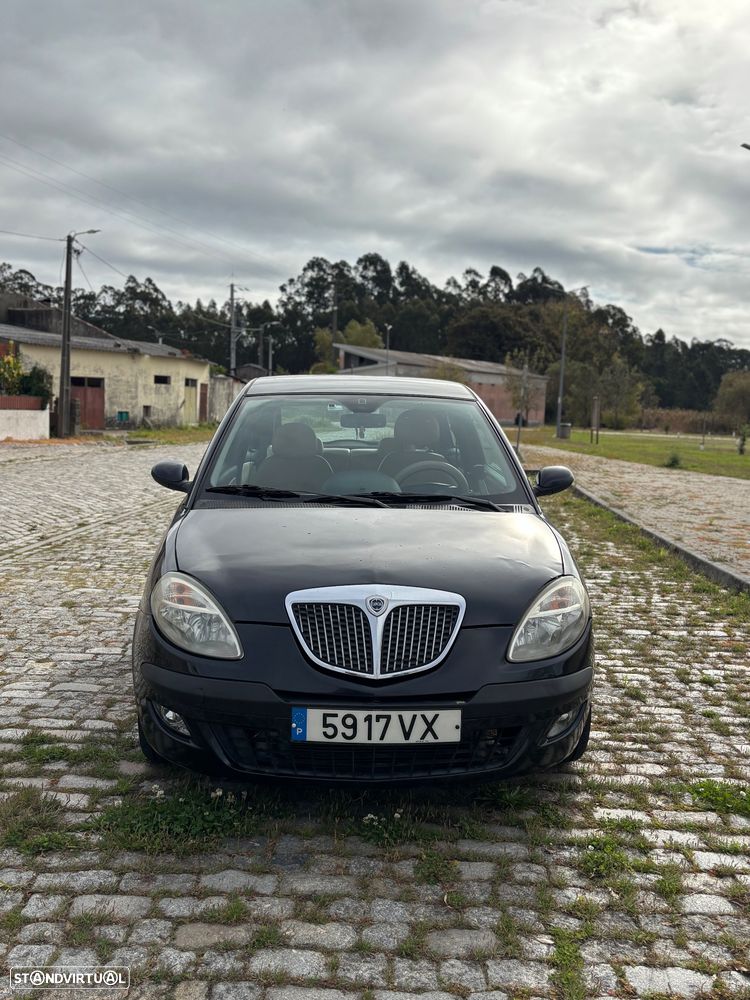 Lancia Ypsilon - 2