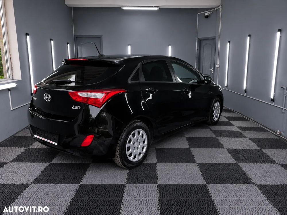 Hyundai i30 1.6 CRDI Highway - 4