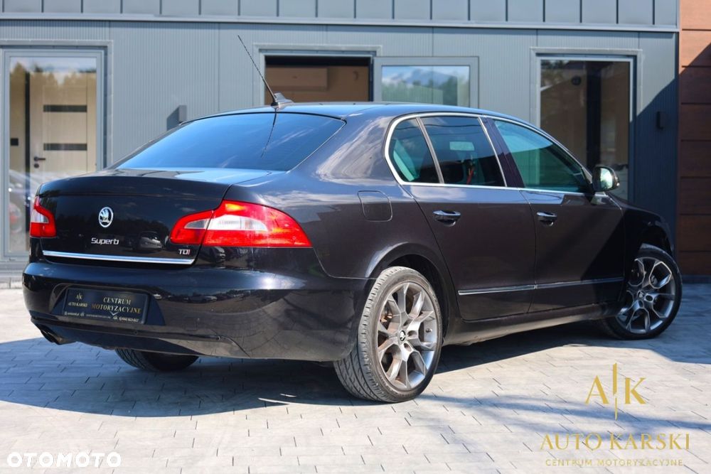 Skoda Superb - 8