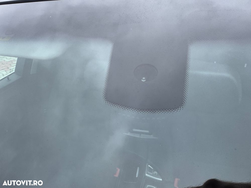 BMW Seria 5 520d Efficient Dynamics Edition Aut. Sport Line - 10