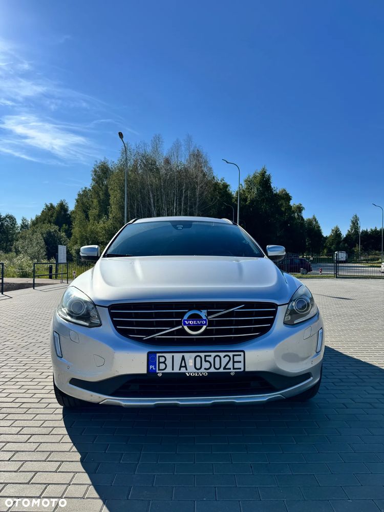Volvo XC 60 D4 Drive-E Momentum - 3