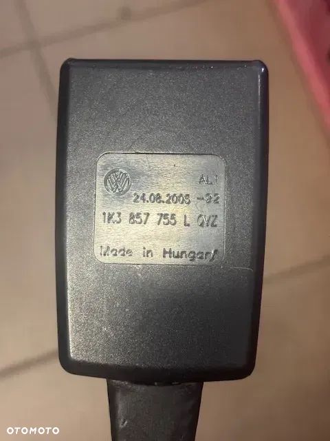 RÓŻNE NUMERY ZAPINKI PASA BEZPIECZEŃSTWA VOLKSWAGEN GOLF V MK6 JETTA PASSAT B6 - 14