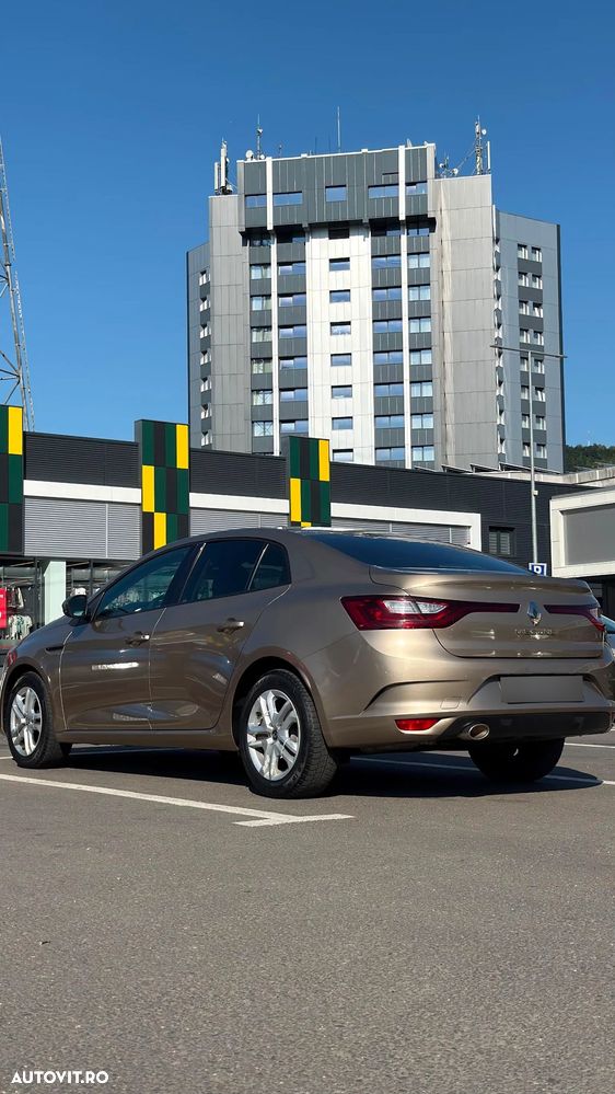 Renault Megane - 10
