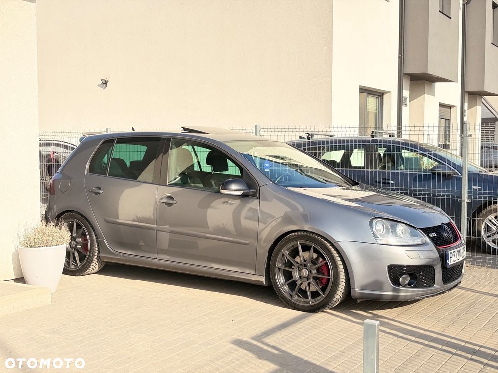 Volkswagen Golf 2.0 GTI - 28