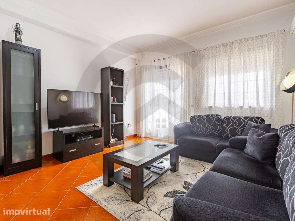 Apartamento T2 - Grande imagem: 2/11