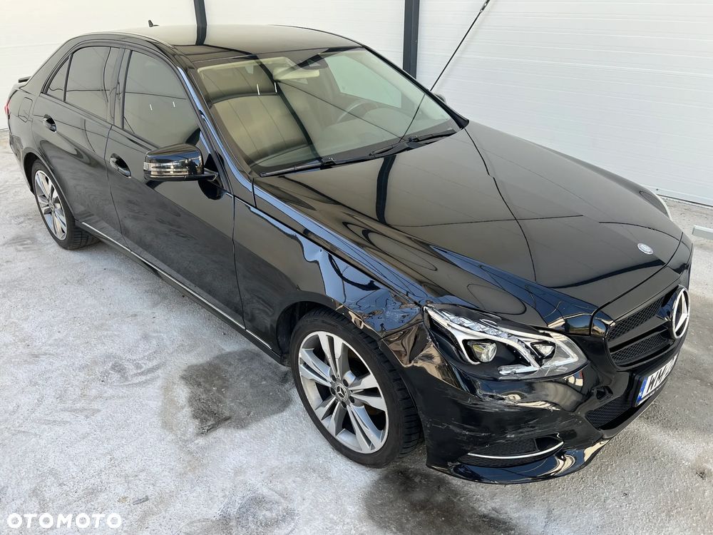 Mercedes-Benz Klasa E 220 BlueTEC 7G-TRONIC Elegance - 2