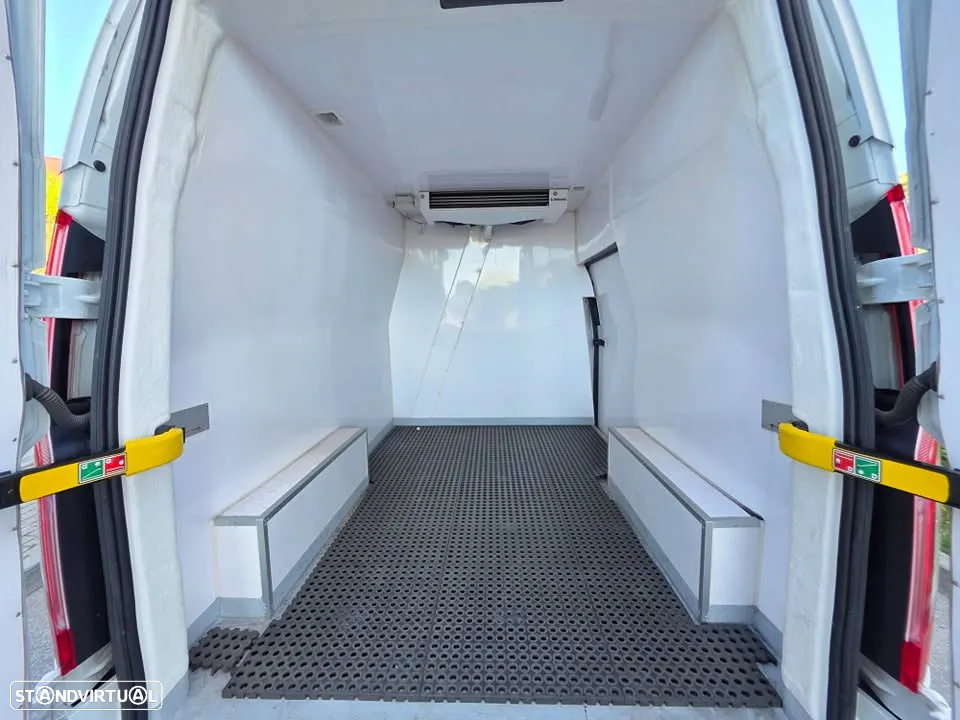 Ford Transit Custom 2.0Tdci Teto Alto fibrada - 8
