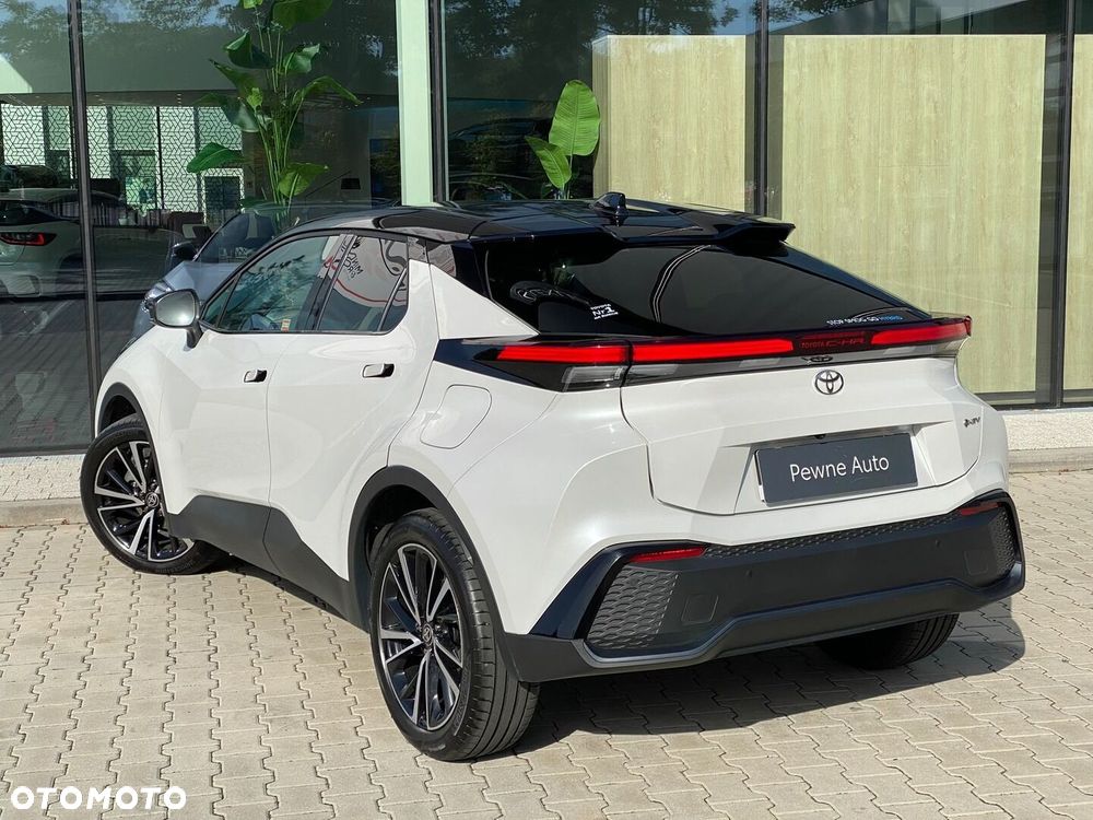 Toyota C-HR - 11