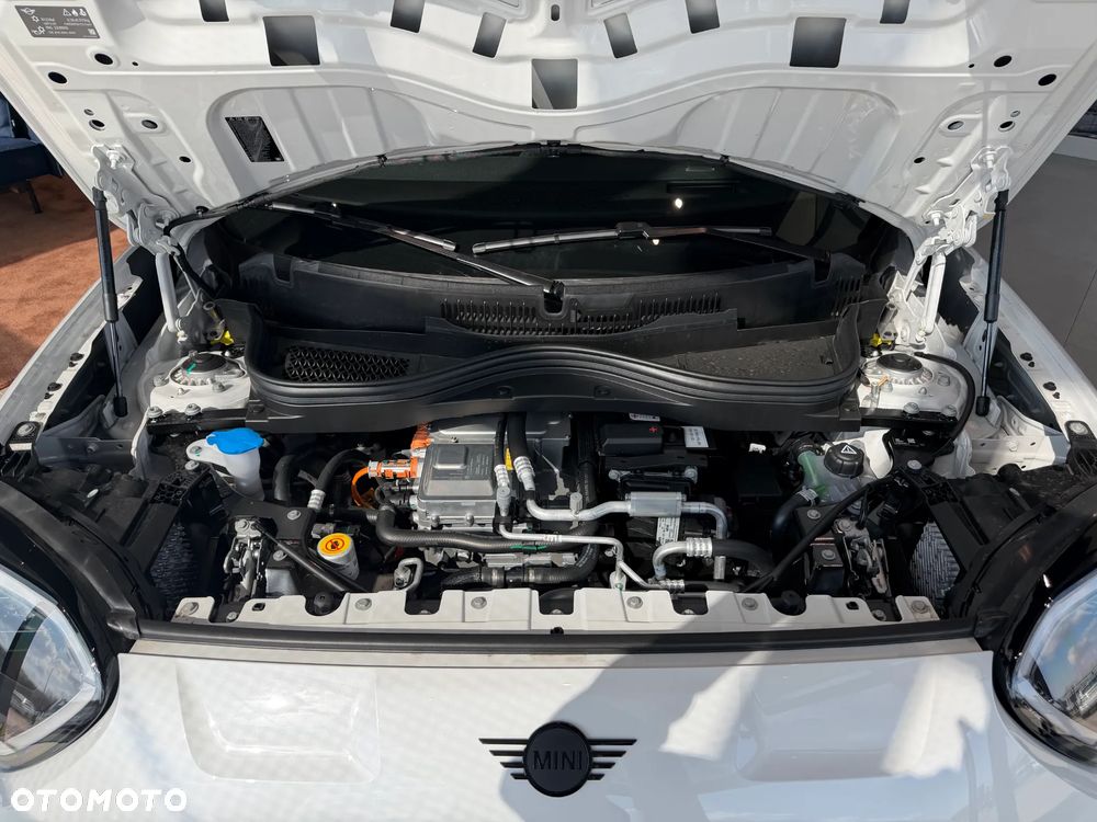 MINI Aceman SE John Cooper Works Trim - 18