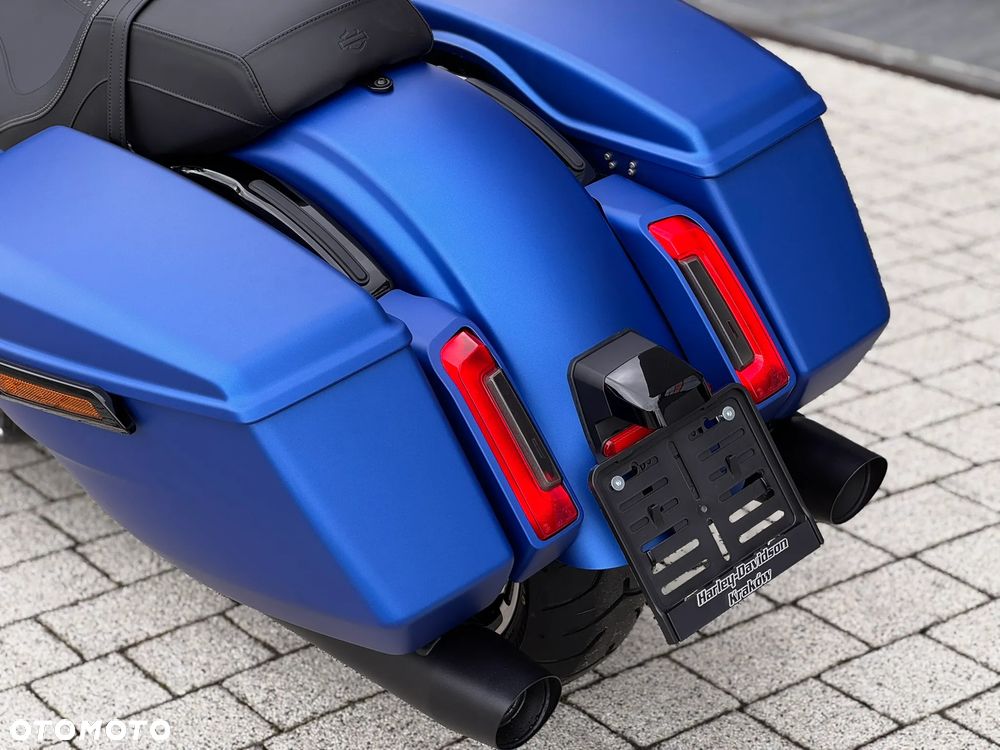 Harley-Davidson Touring Street Glide - 21