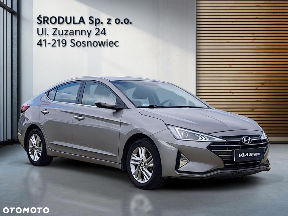 Hyundai Elantra 1.6 Comfort - 7