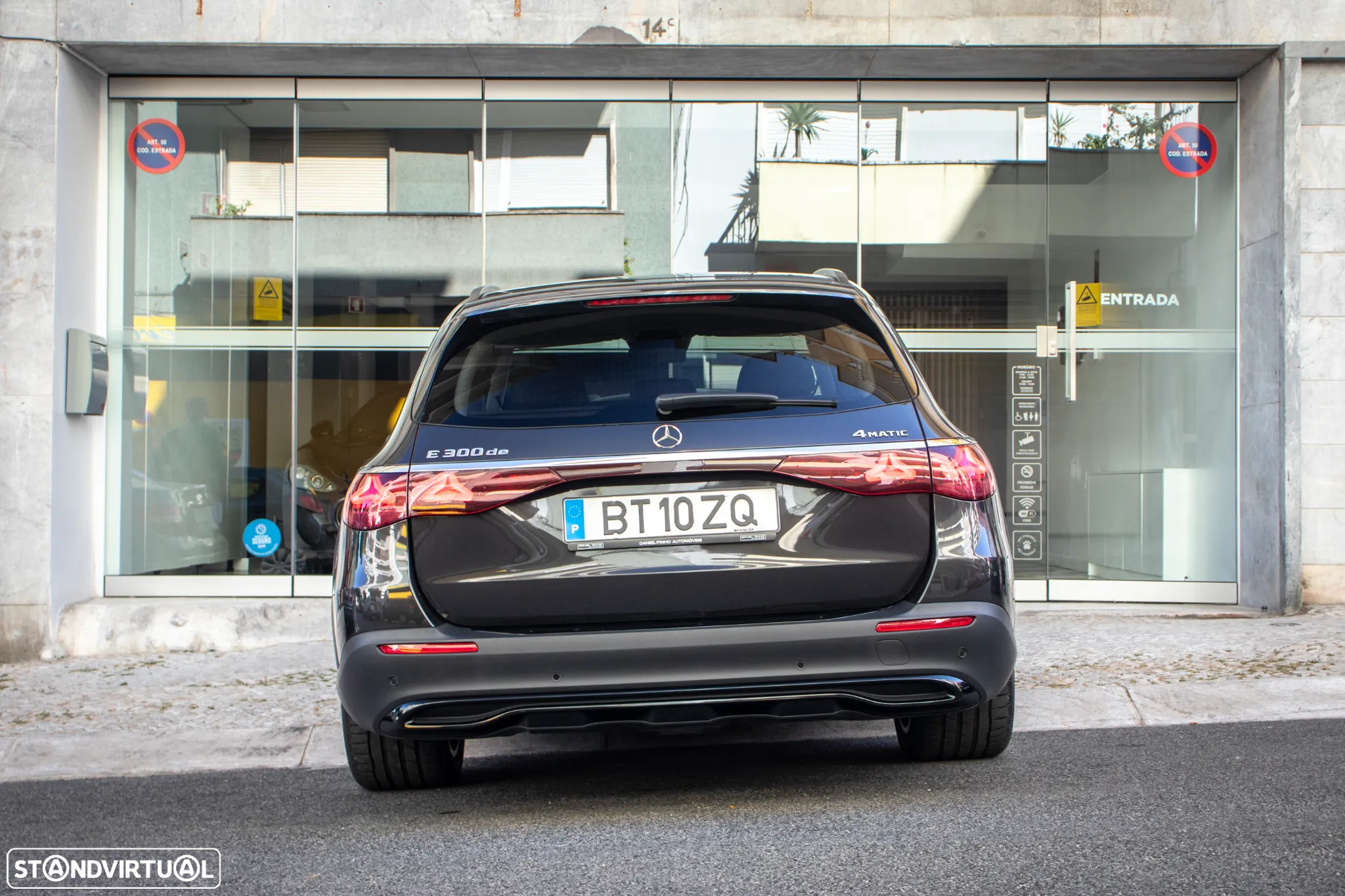 Mercedes-Benz E 300 de 4Matic All-Terrain - 43