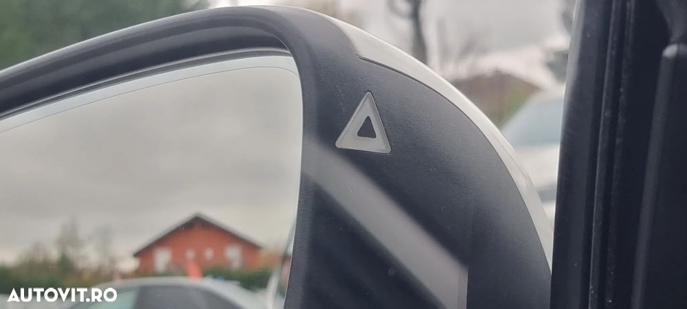 BMW Seria 3 320d xDrive Sport-Aut. - 28