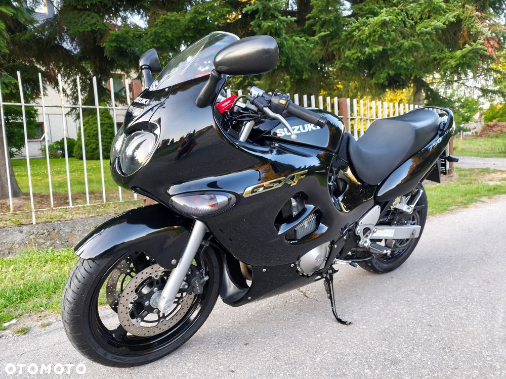 Suzuki GSX - 1