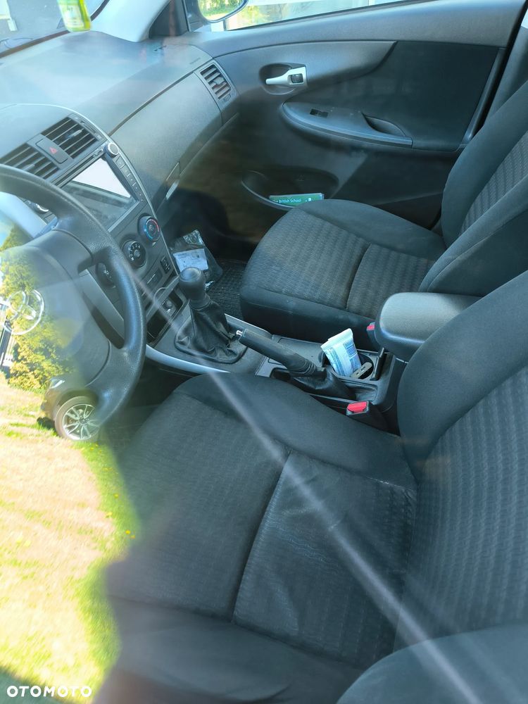 Toyota Corolla 1.4 D-4D Luna - 4