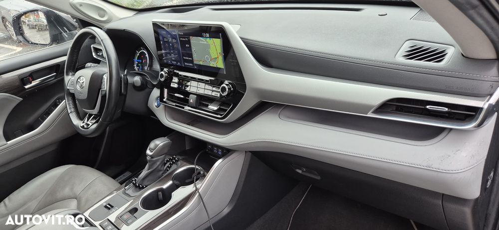 Toyota Highlander 2.5 L Hybrid Dynamic Force 248CP Luxury Pearly - 10