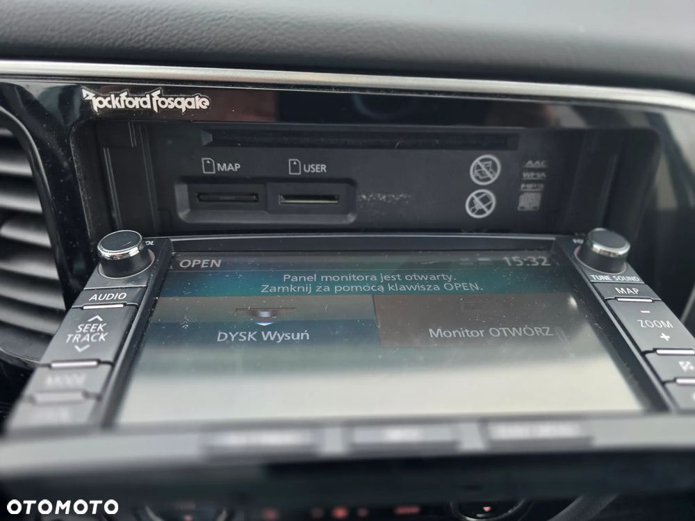 Mitsubishi Outlander 2.0 Instyle + 4WD CVT - 16