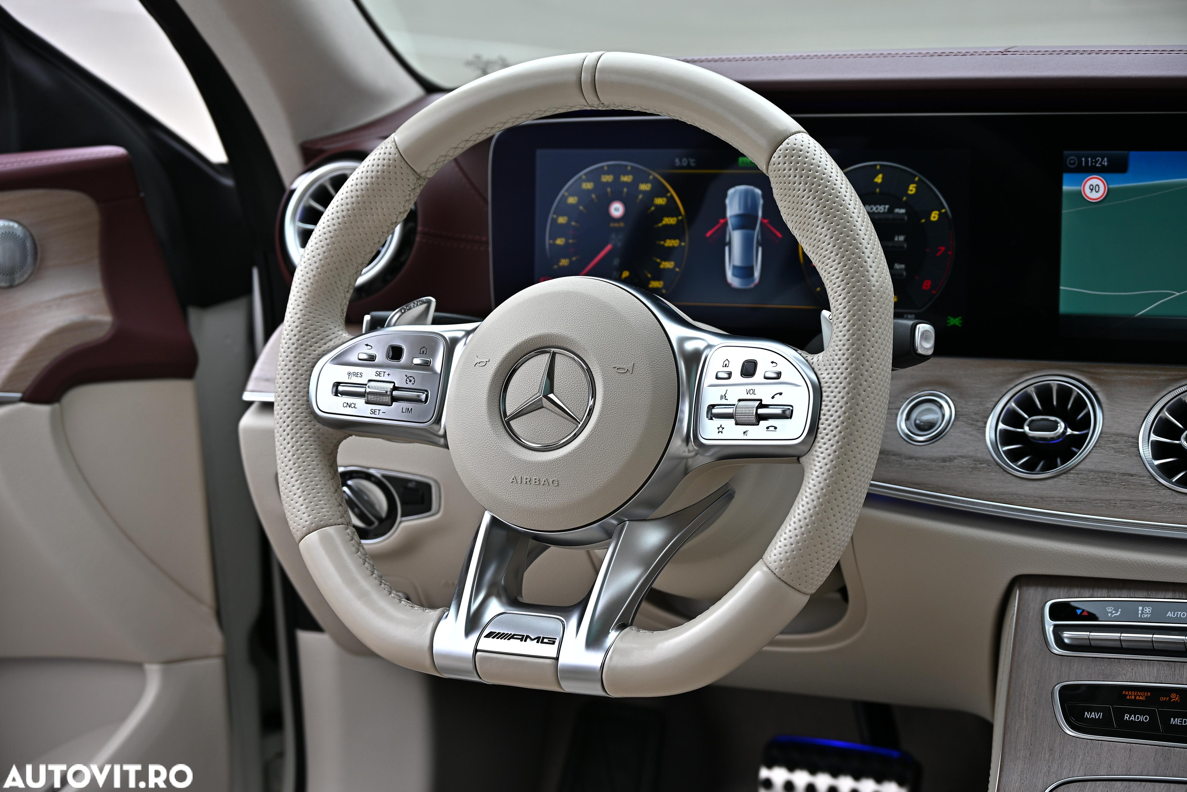 Mercedes-Benz E AMG 53 4M Coupe Aut. - 36