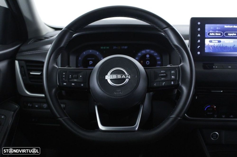 Nissan Qashqai 1.3 DIG-T N-Connecta LED Xtronic - 20
