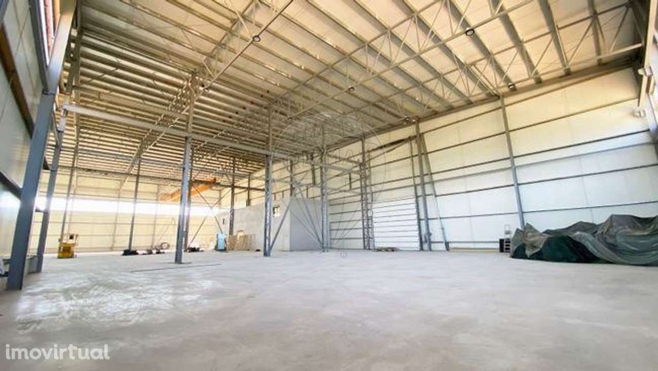 Armazém  para arrendamento - Grande imagem: 2/10