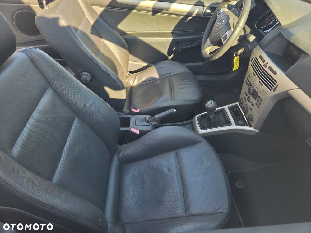 Opel Astra 1.6 Edition - 10