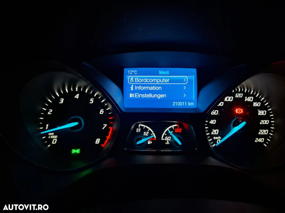 Ford Focus - 19