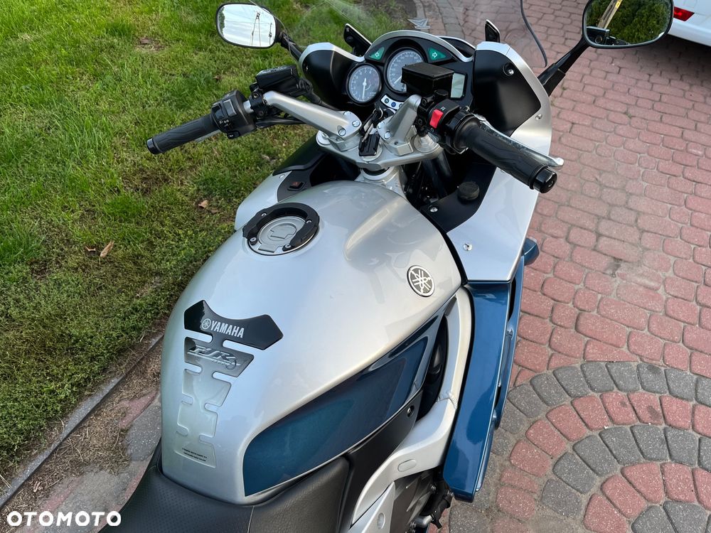 Yamaha FJR - 18