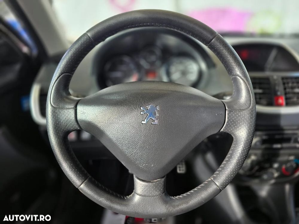 Peugeot 206 206+ 1.4 E Urban - 8