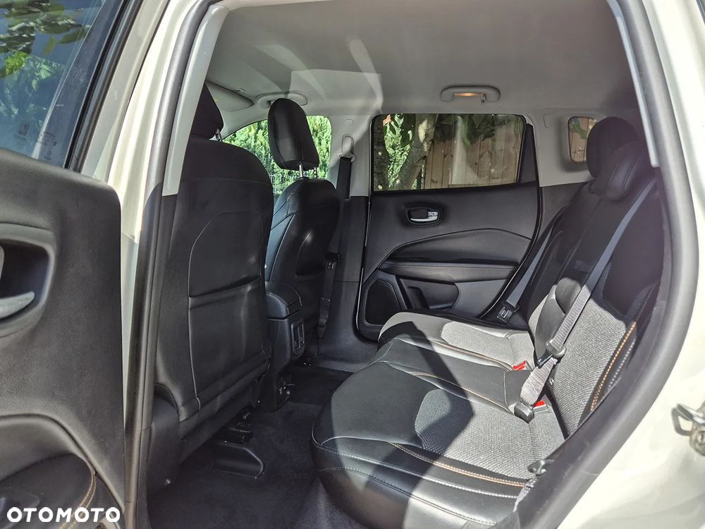 Jeep Compass 1.4 TMair Limited 4WD S&S - 9