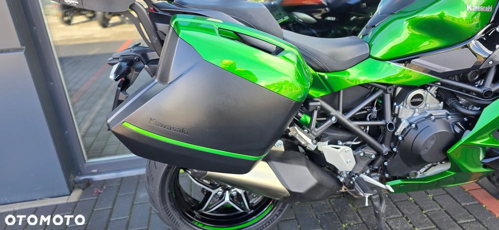Kawasaki H2 - 15