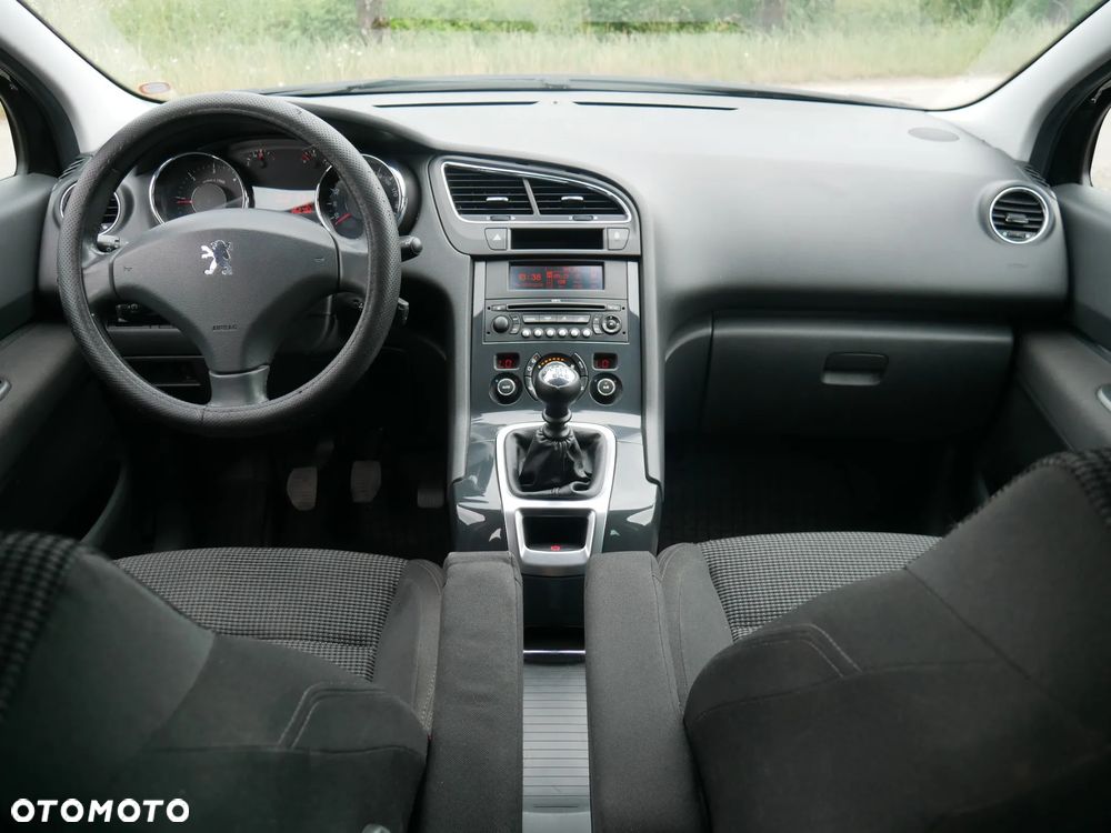 Peugeot 5008 1.6 HDi Premium - 21
