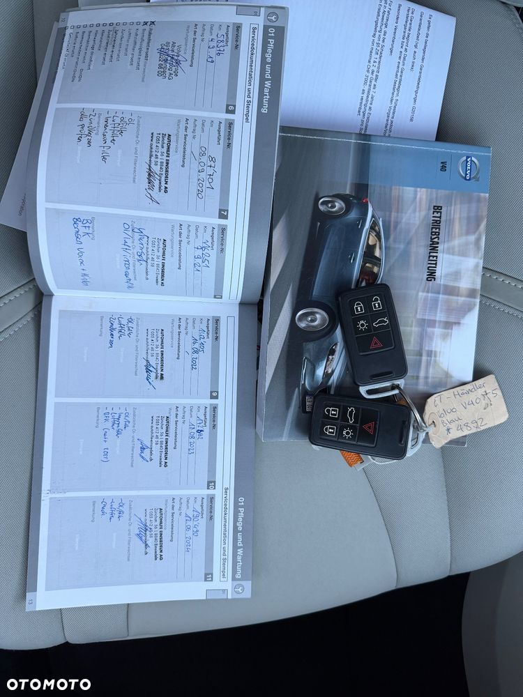 Volvo V40 T5 Geartronic Summum - 36