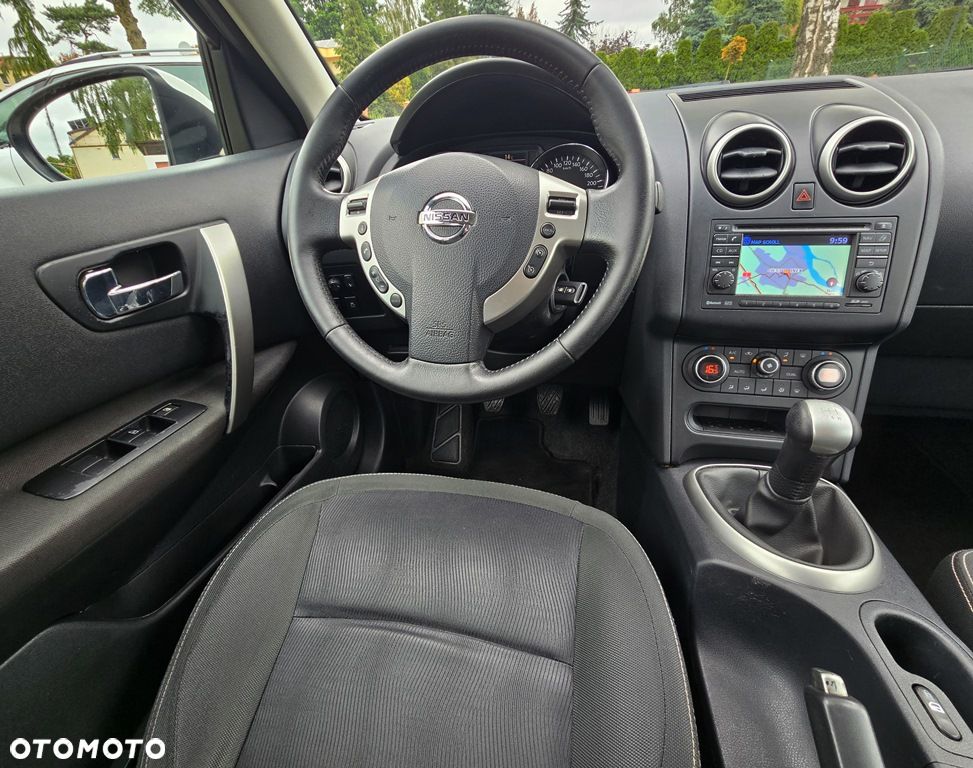 Nissan Qashqai 1.6 Tekna - 22