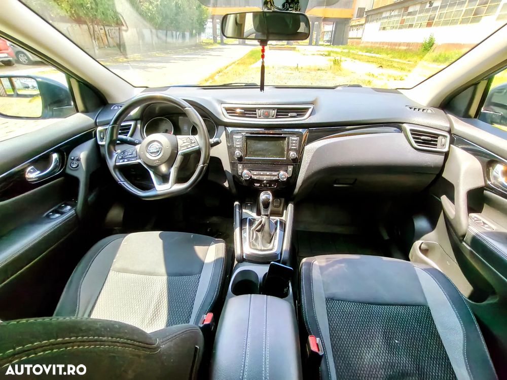 Nissan Qashqai - 12