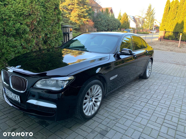 BMW Seria 7 740i