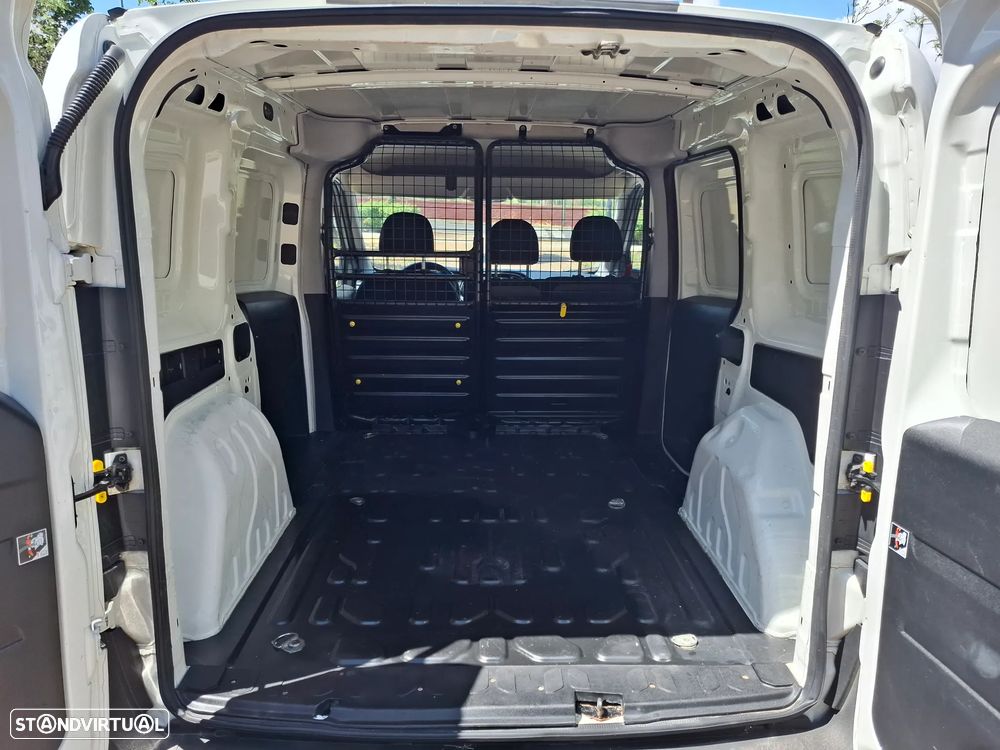 Fiat DOBLO 1.3 MULTIJET - 6