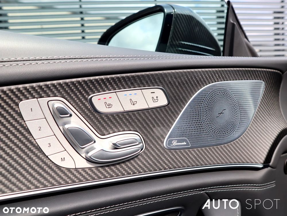 Mercedes-Benz AMG GT 63 S 4Matic+ Speedshift MCT 9G - 18