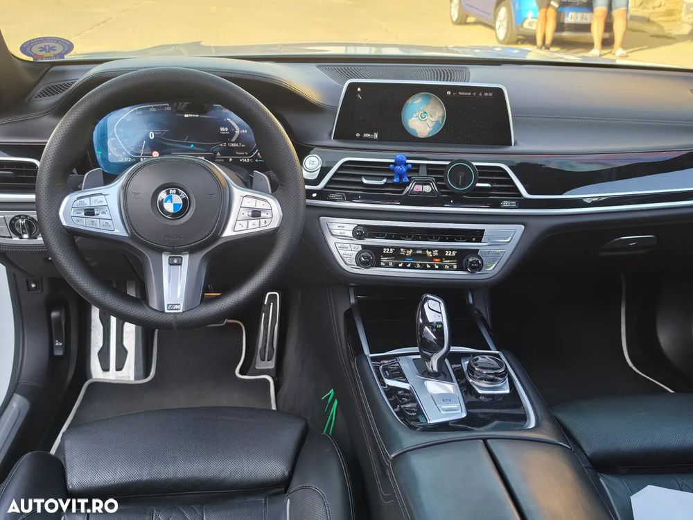 BMW Seria 7 - 25