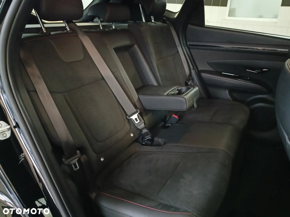 Hyundai Tucson 1.6 CRDi 48V-Hybrid 2WD DCT N Line - 22