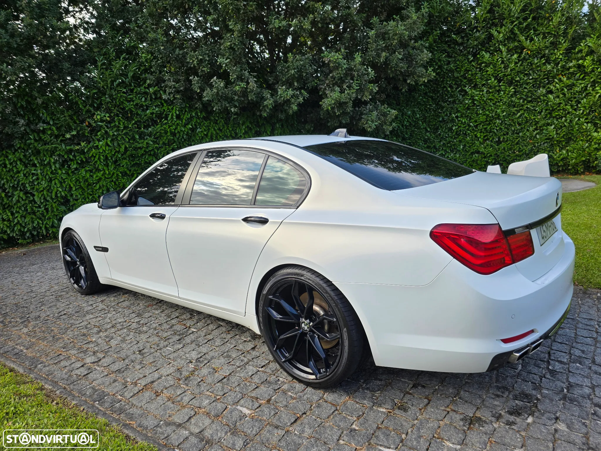 BMW 740 d Pack M - 2