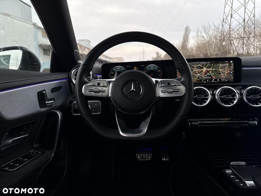Mercedes-Benz CLA 200 7G-DCT - 14