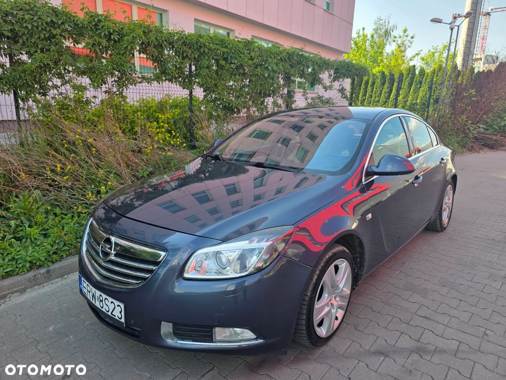 Opel Insignia 2.0 Turbo Cosmo - 3