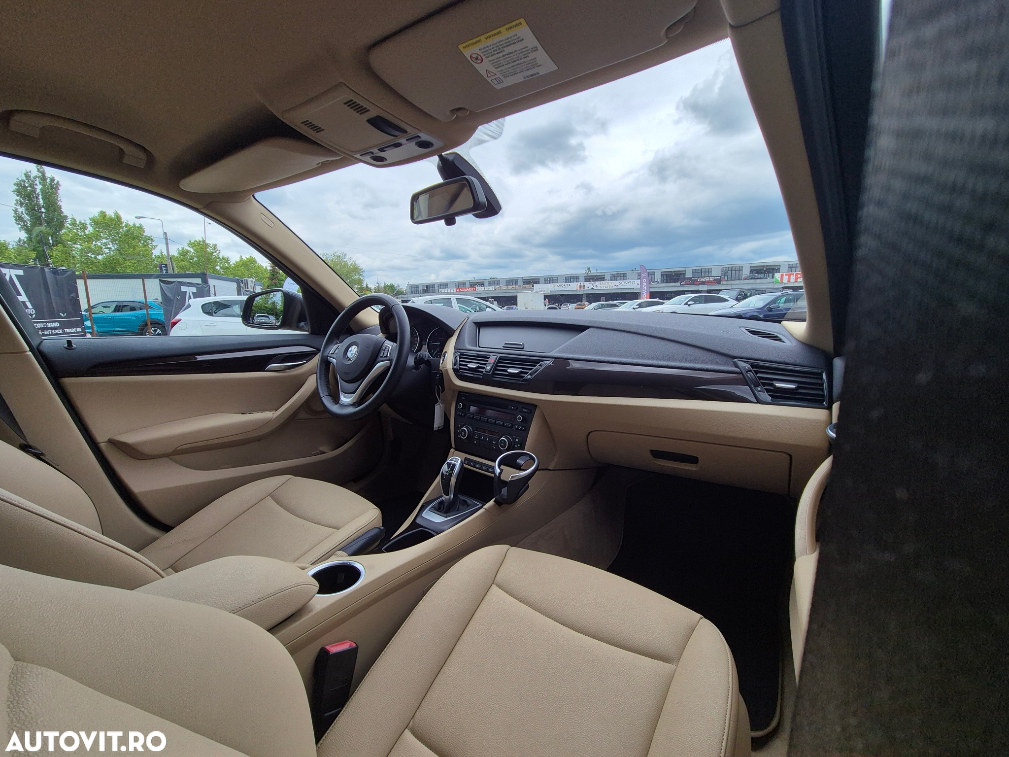 BMW X1 - 8